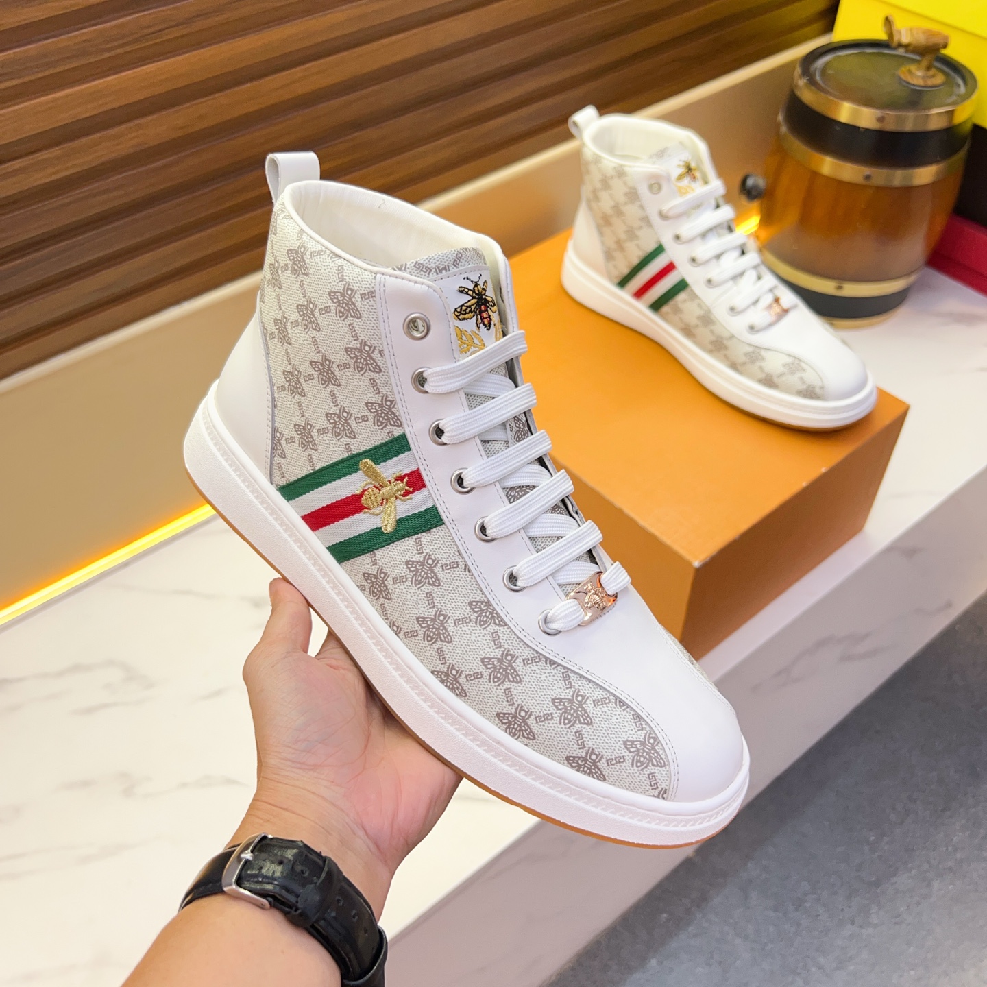 20251020/Gucci_251020-3
